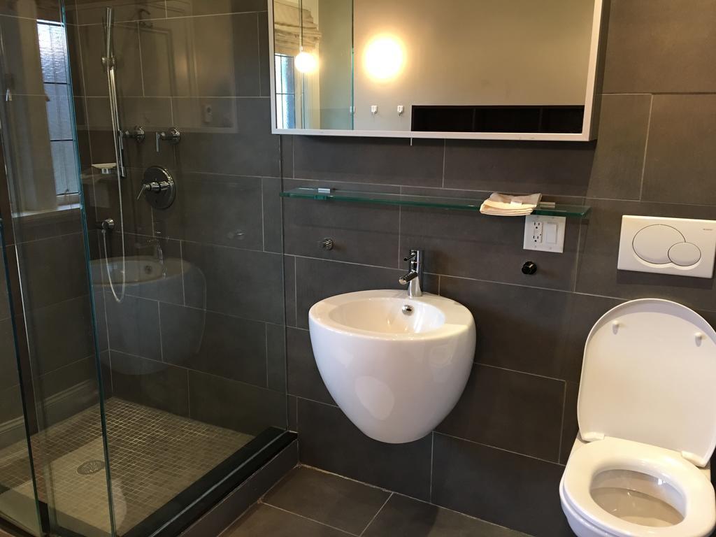 מלון וונקובר Angus House מראה חיצוני תמונה